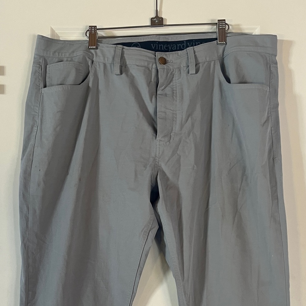 Vineyard Vines Men's Light Gray Chinos